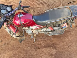TVS 2018 Red