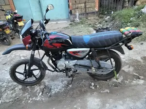Bajaj Boxer 150 UG 2022 Red