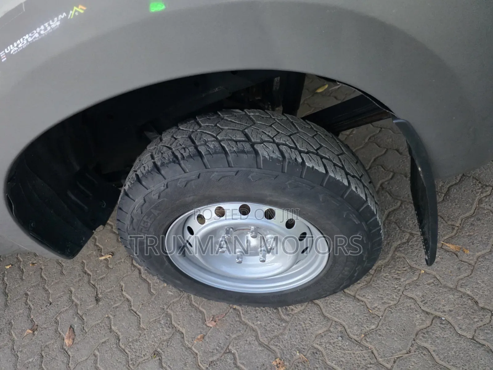 Isuzu D-MAX 2023 Brown