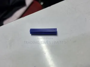 Heavy-Duty Plastic Wall Plugs Anchors 8x38mm 100pcs Universal Plug