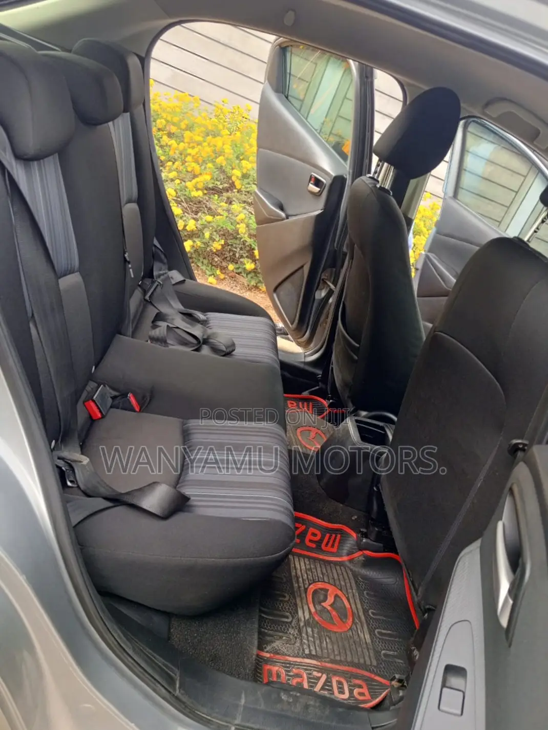 Mazda Demio 2015 Silver