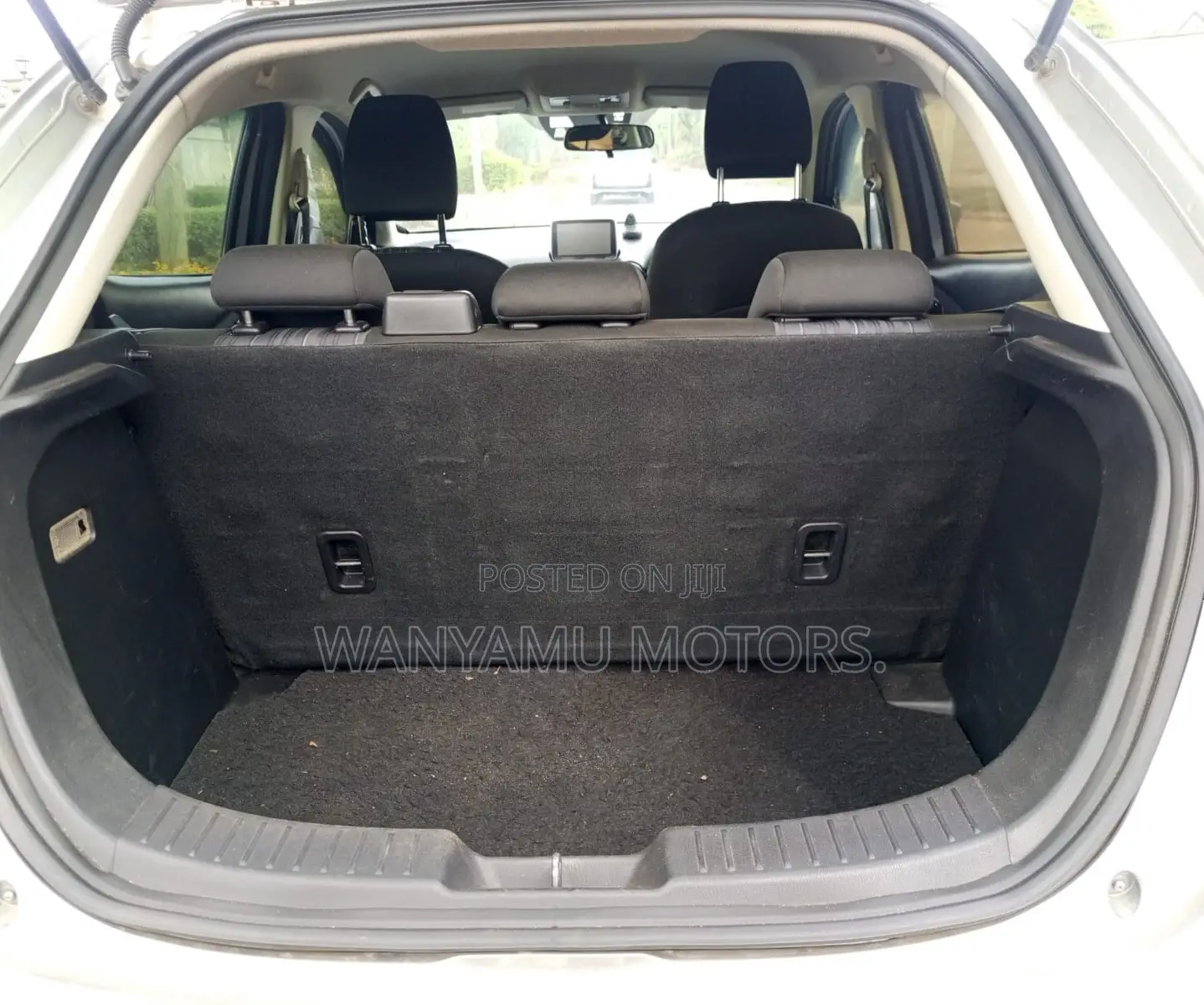 Mazda Demio 2015 Silver