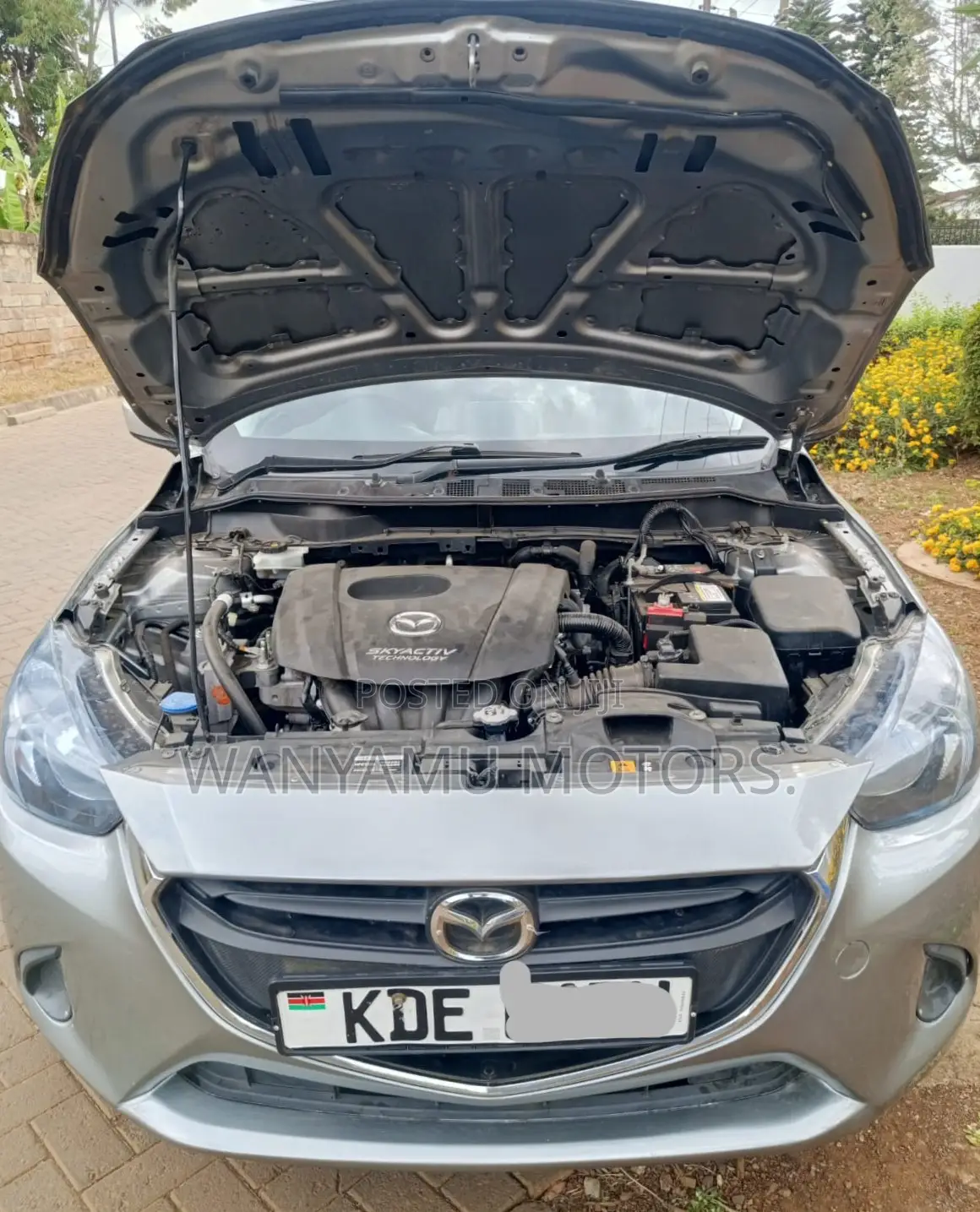 Mazda Demio 2015 Silver