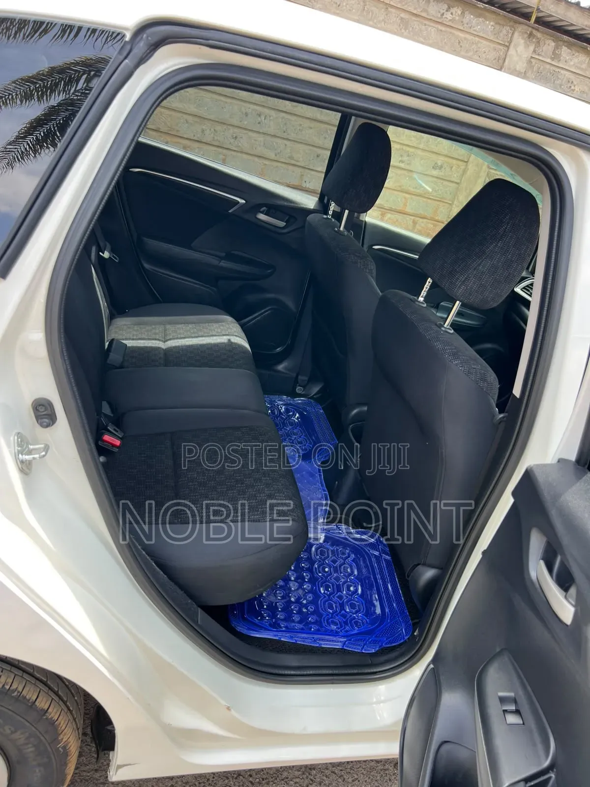 Honda Fit 2017 Pearl