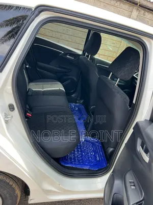 Honda Fit 2017 Pearl