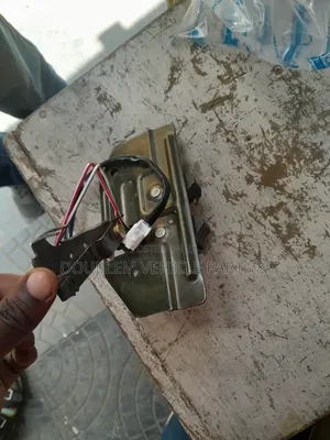 Bootlock/Boot Lock /Tail Gate Lock Back/Rear Door Latch Hiace 7l/9l