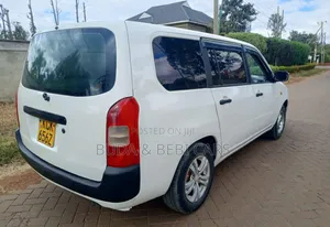 Toyota Probox 1.5 DX Comfort 2WD 2010 White