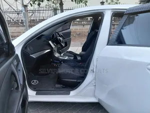 Mazda Axela 2009 White
