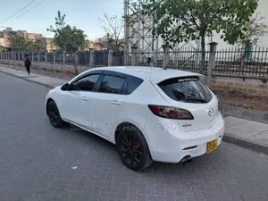 Mazda Axela 2009 White