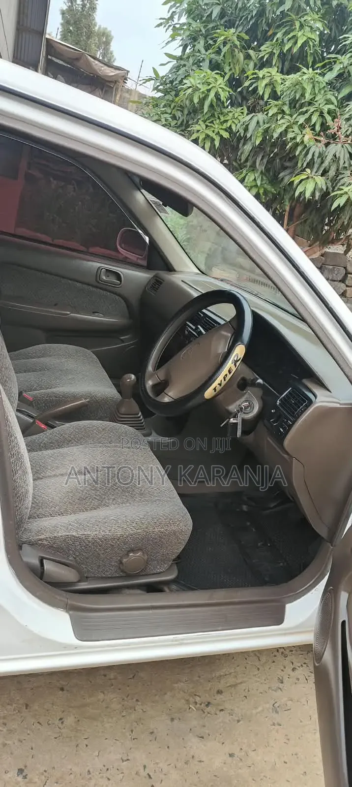 Toyota Corolla Automatic 1999 White