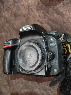 Selling Nikon 610 Body