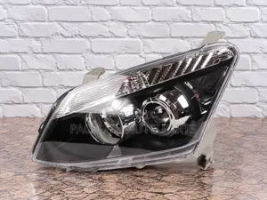 Head Lamp / Light Isuzu DMax 2013/2014/2015 Smoked