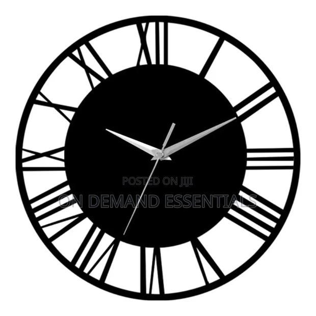 Creative 30cm Acrylic Wall Clock - thumbnail 3