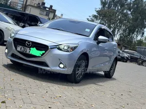 Mazda Demio 2019 Silver