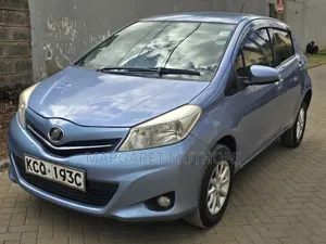 Toyota Vitz 2011 Blue