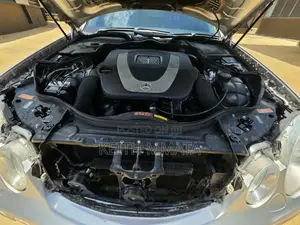 Mercedes-Benz E200 2008 Silver