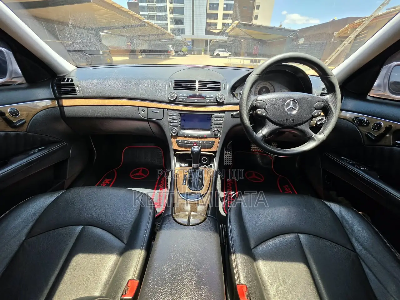 Mercedes-Benz E200 2008 Silver