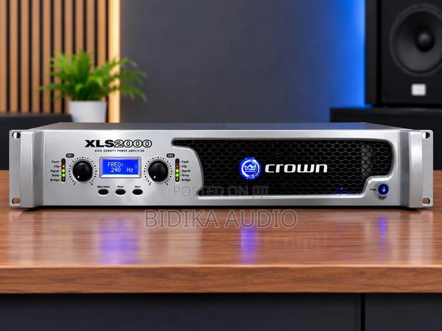 Crown XLS 2000 - main view