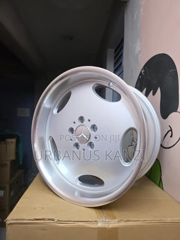 18 Inch Monoblock Alloy Wheels - thumbnail 2