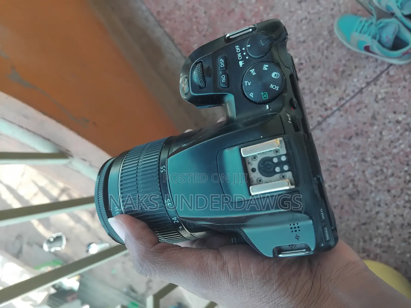 Canon 250D