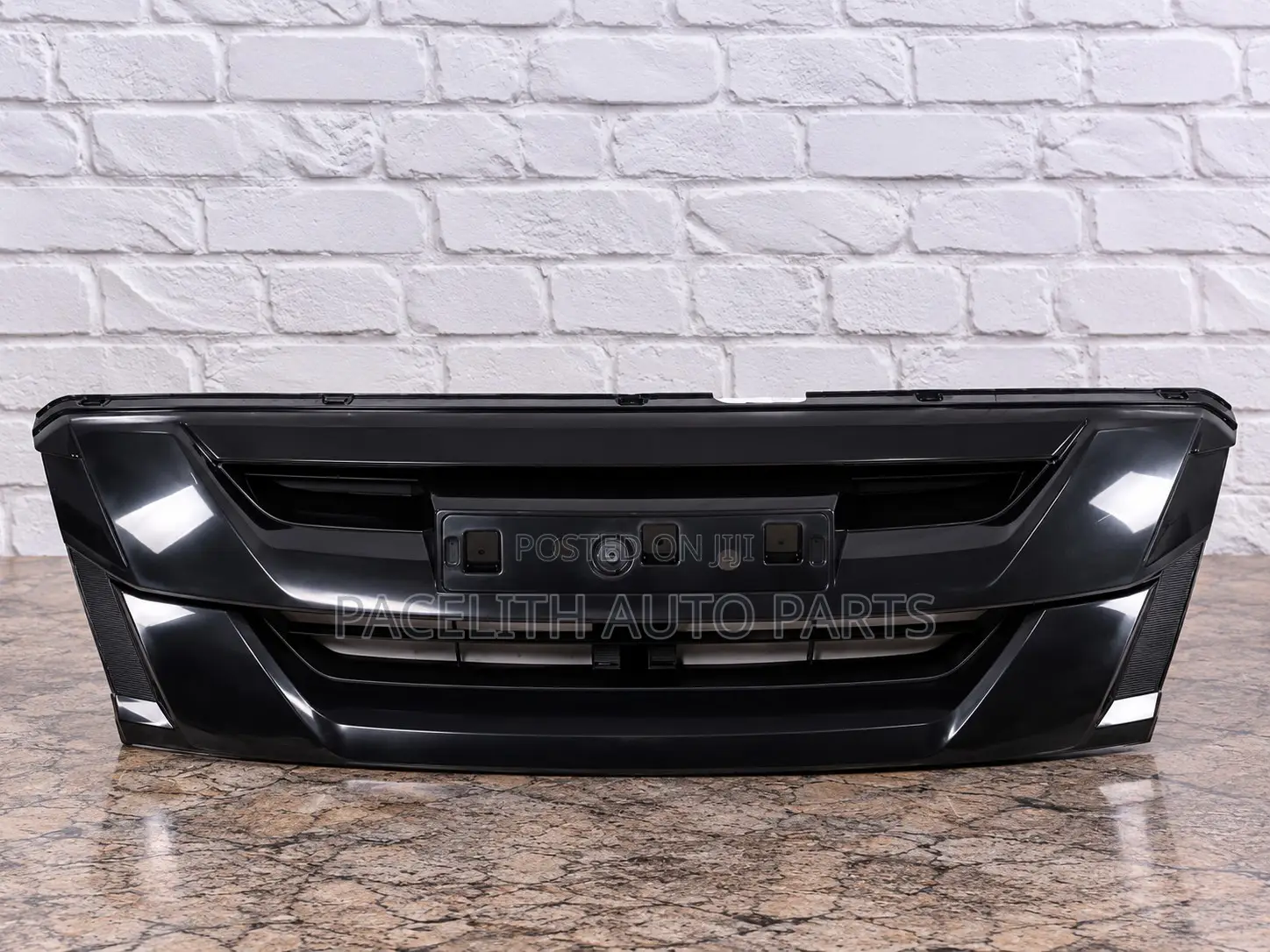Grille Isuzu DMax 2016/2017/2018 Black