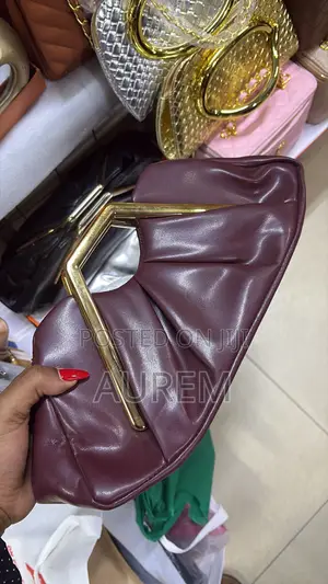 Women’s Bags for Dates