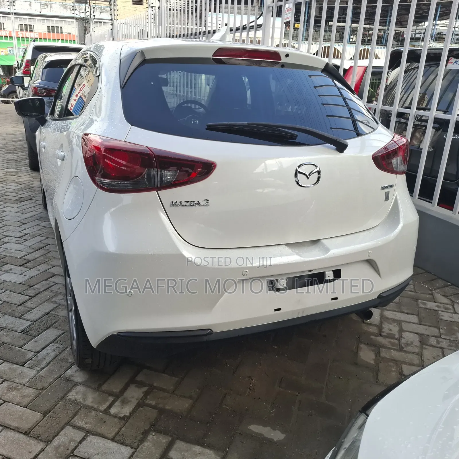 Mazda 2 2020 White