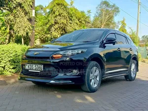 Toyota Harrier 2017 Black