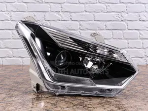Head Lamp / Light Isuzu DMax 2016/2017/2018 Smoked LED