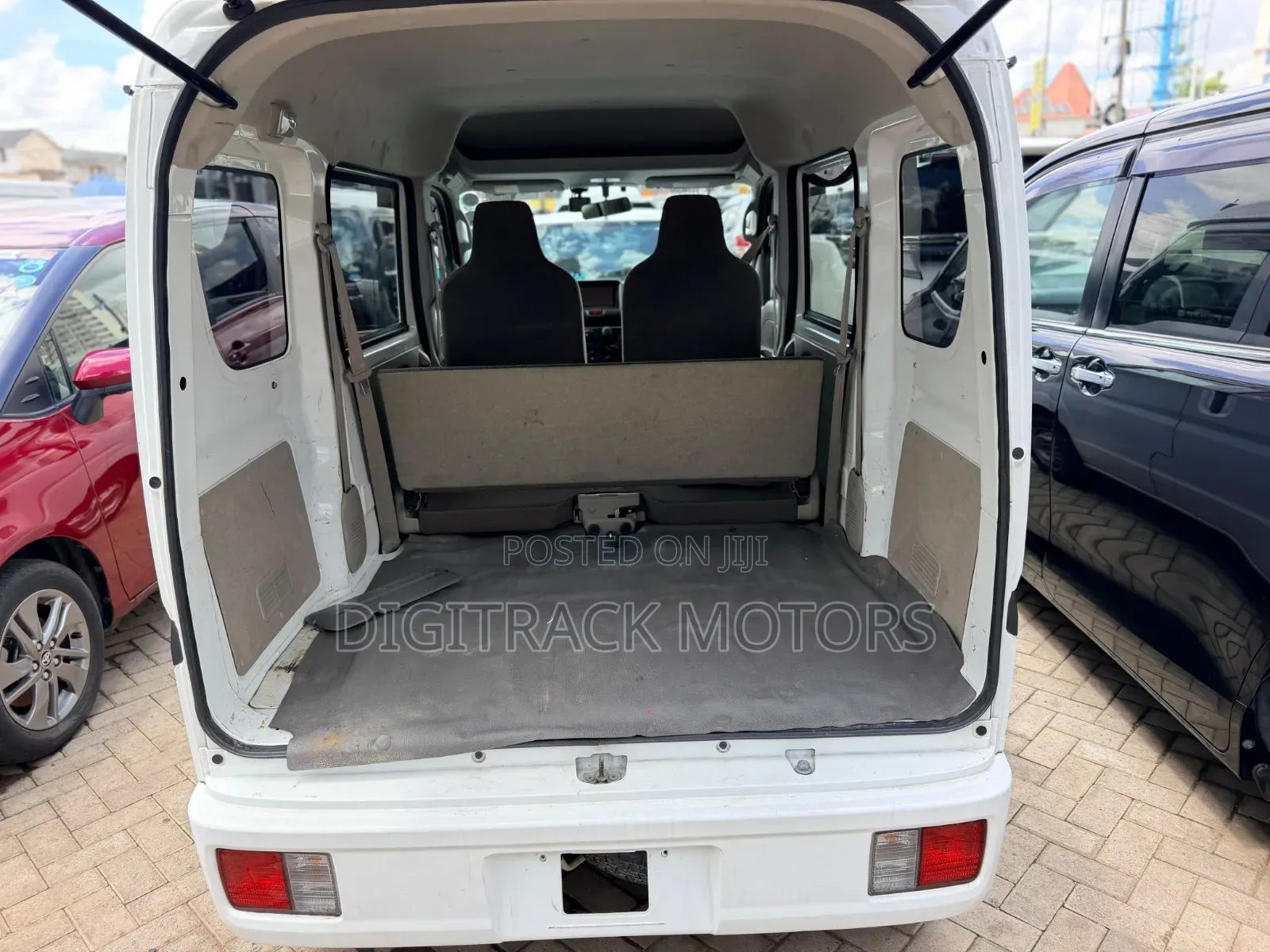 Mazda Scrum 2019 White