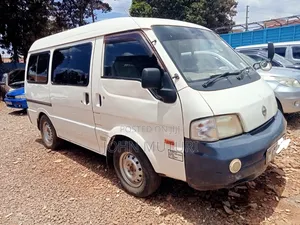 Nissan Vanette 2013 White