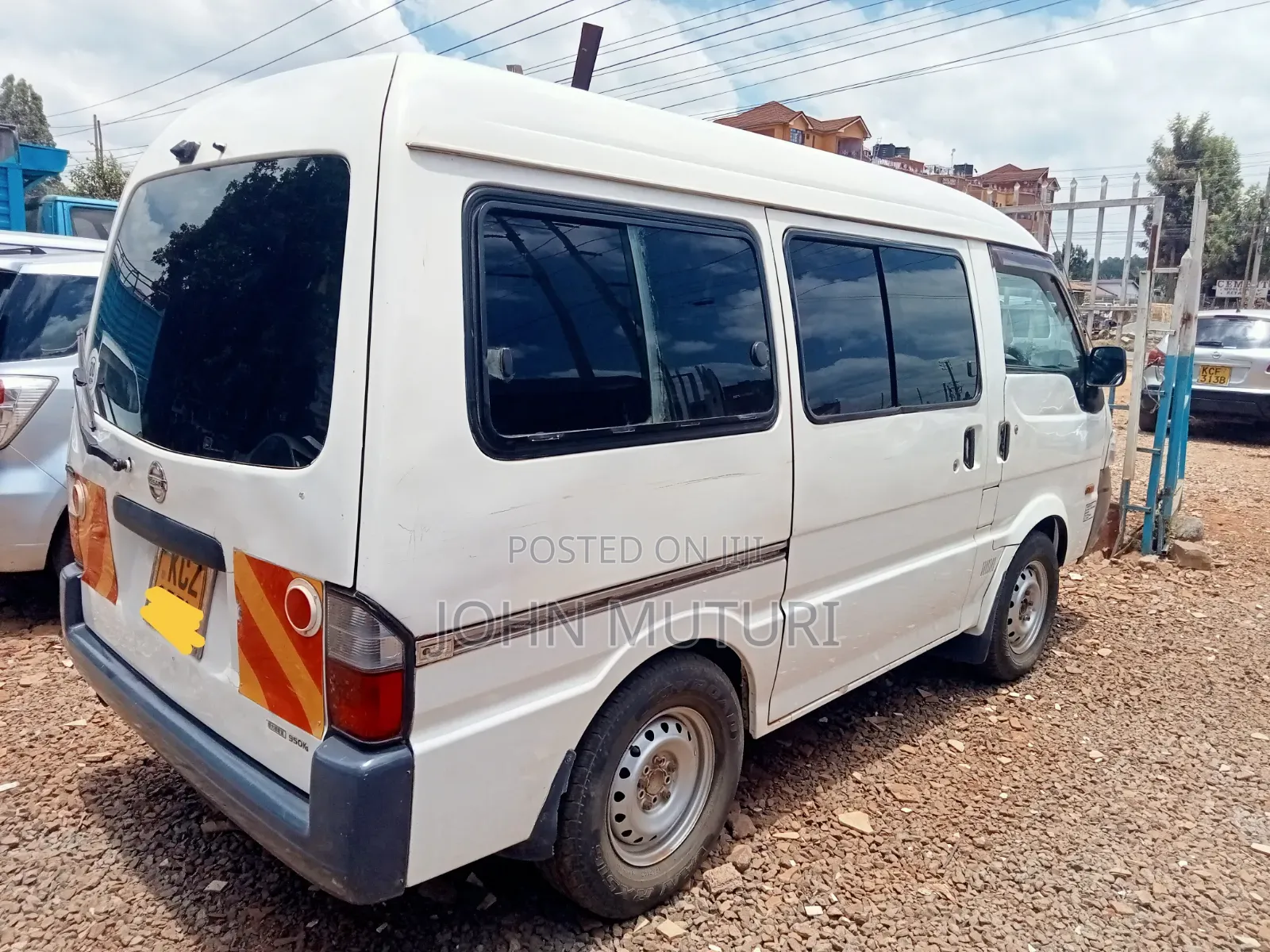 Nissan Vanette 2013 White