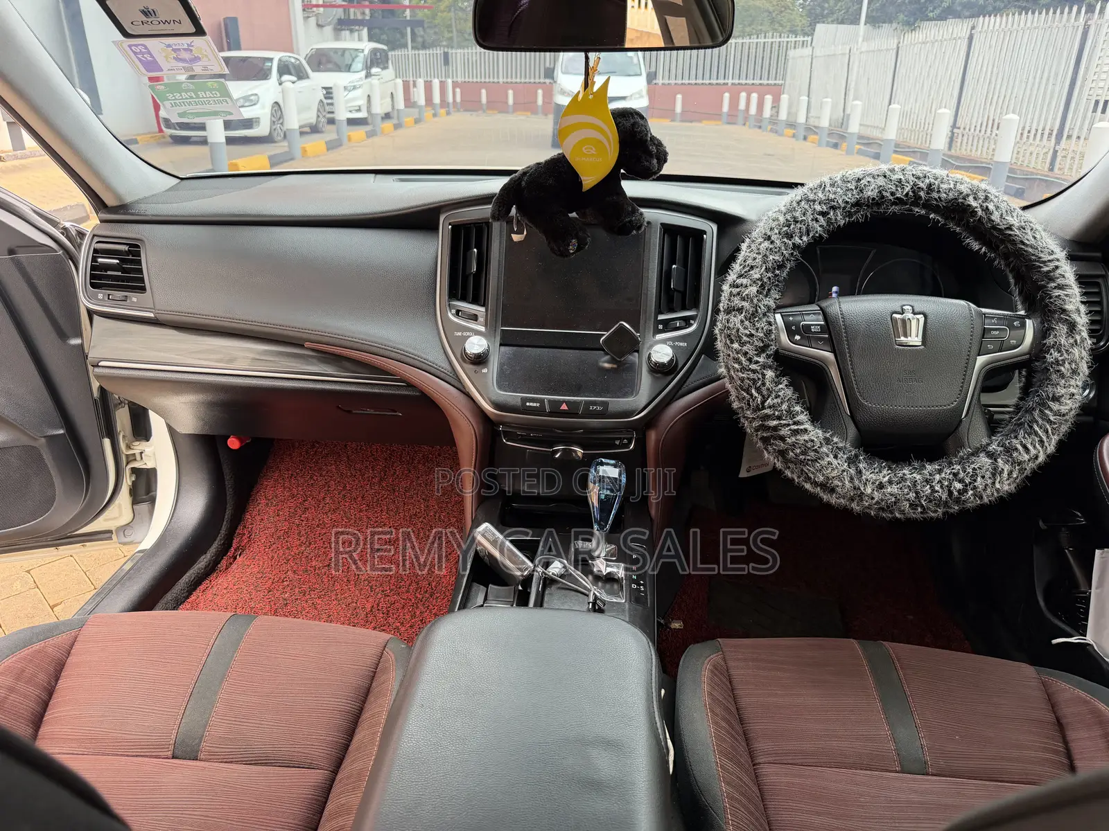 Toyota Crown 2013 White