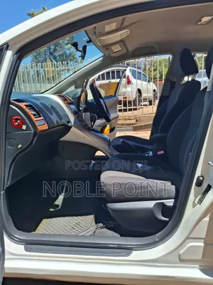 Toyota Auris 2012 White
