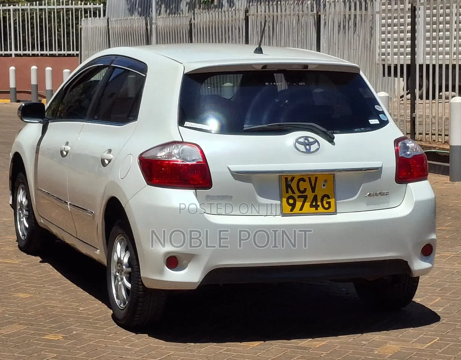Toyota Auris 2012 White