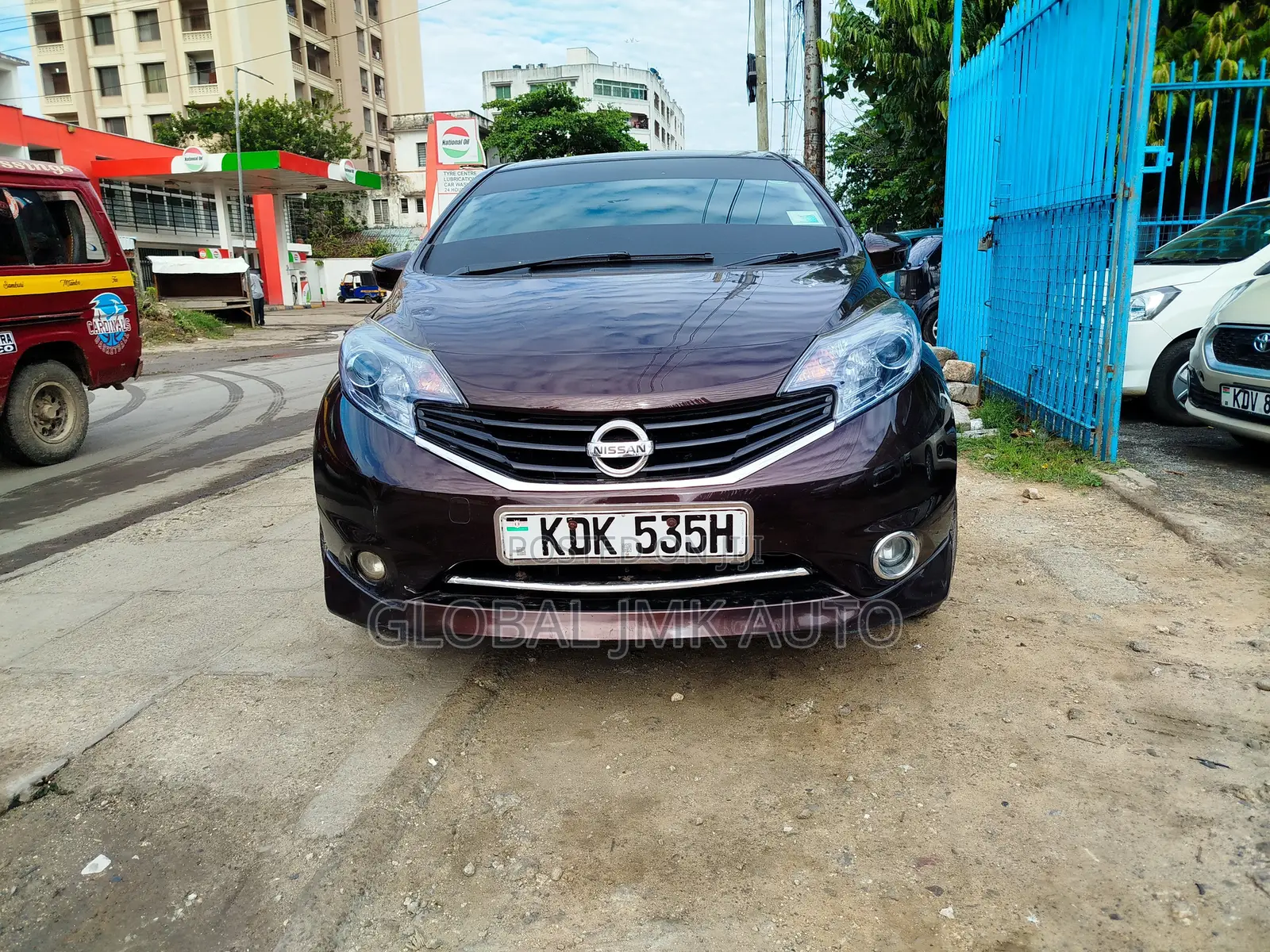Nissan Note 1.2 Petrol 2015 Burgundy