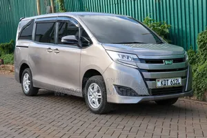 Toyota Noah 2017 Gray