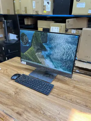 Desktop Computer Dell 16GB Intel Core i5 SSD 512GB