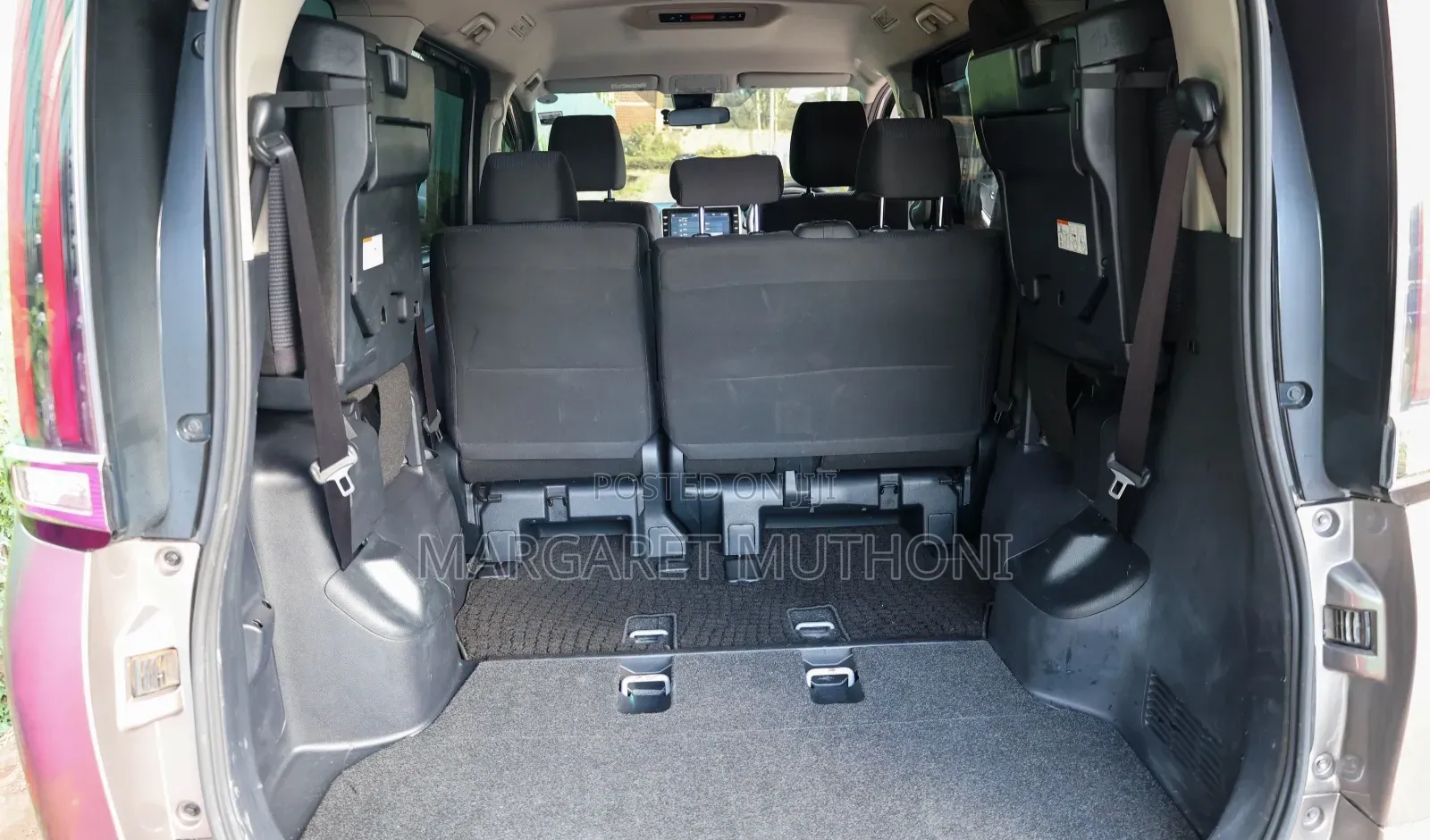 Toyota Noah 2017 Gray