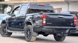 Isuzu D-MAX 2020 Black