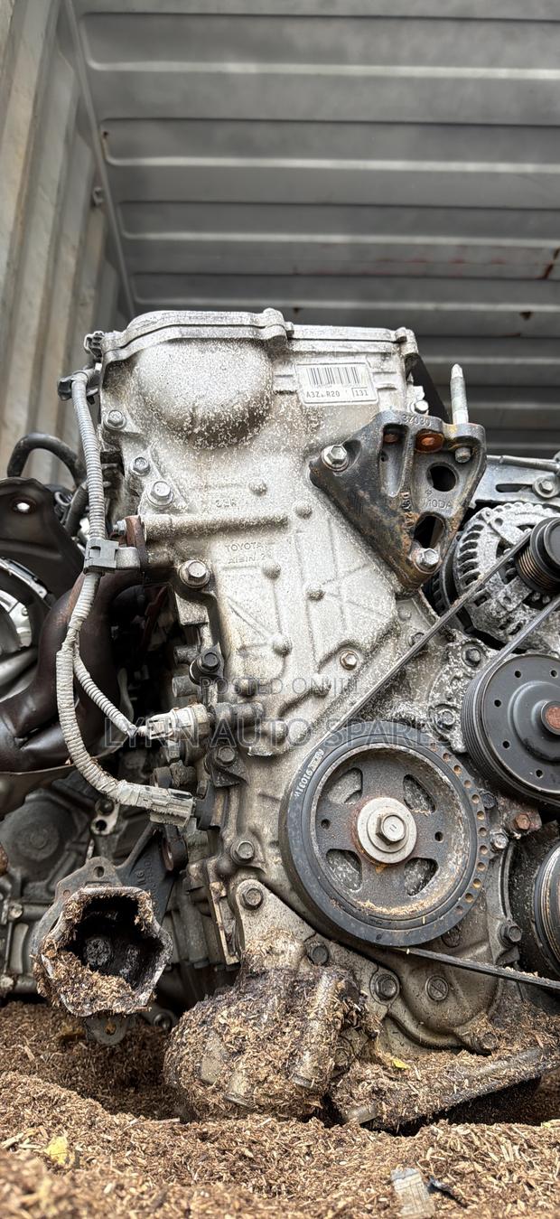 Noah/Voxy 3ZR Valvematic Slim Engine