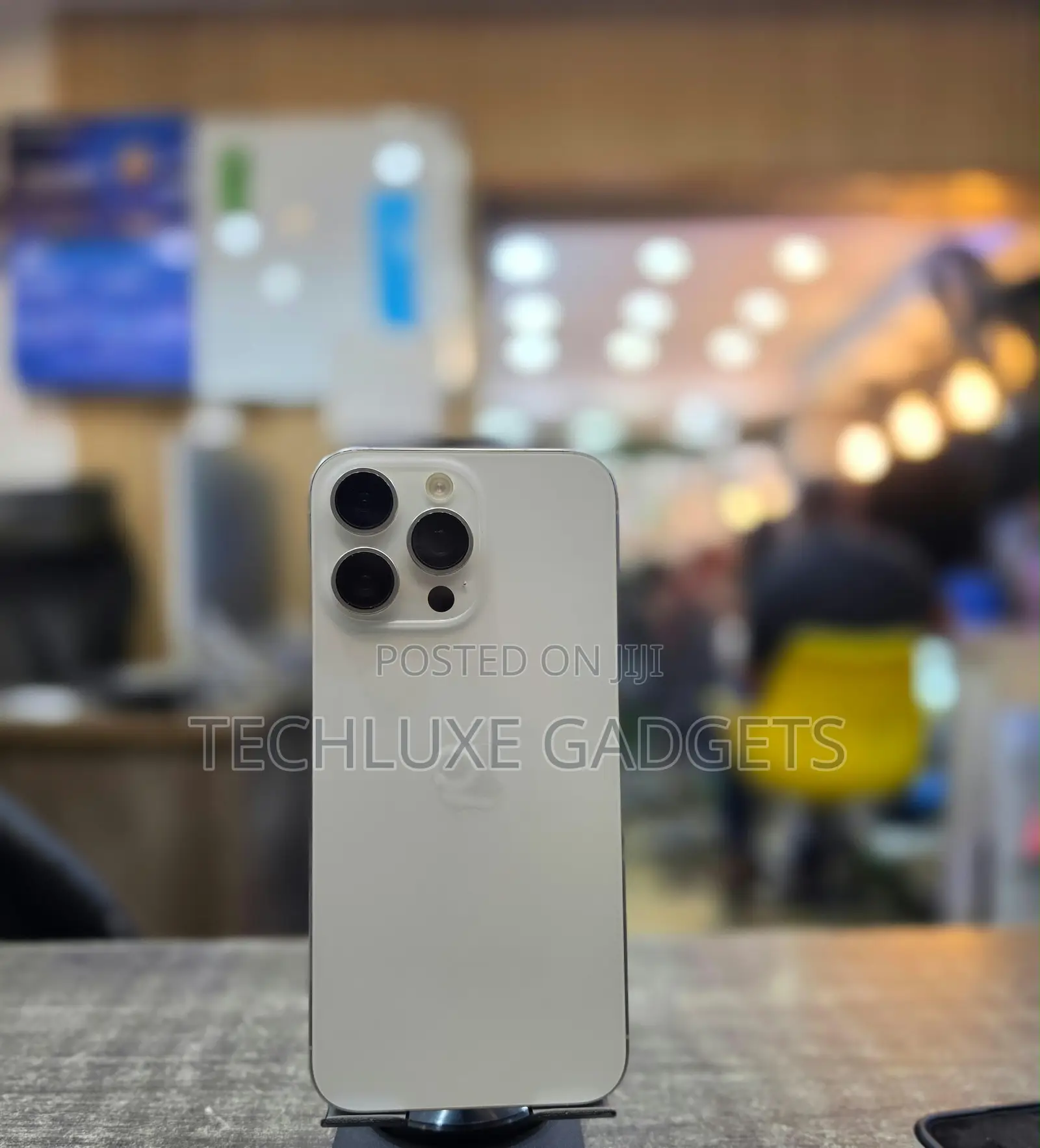 Apple iPhone 15 Pro Max 256 GB White