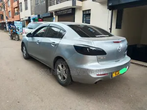 Mazda Axela 2012 Gray