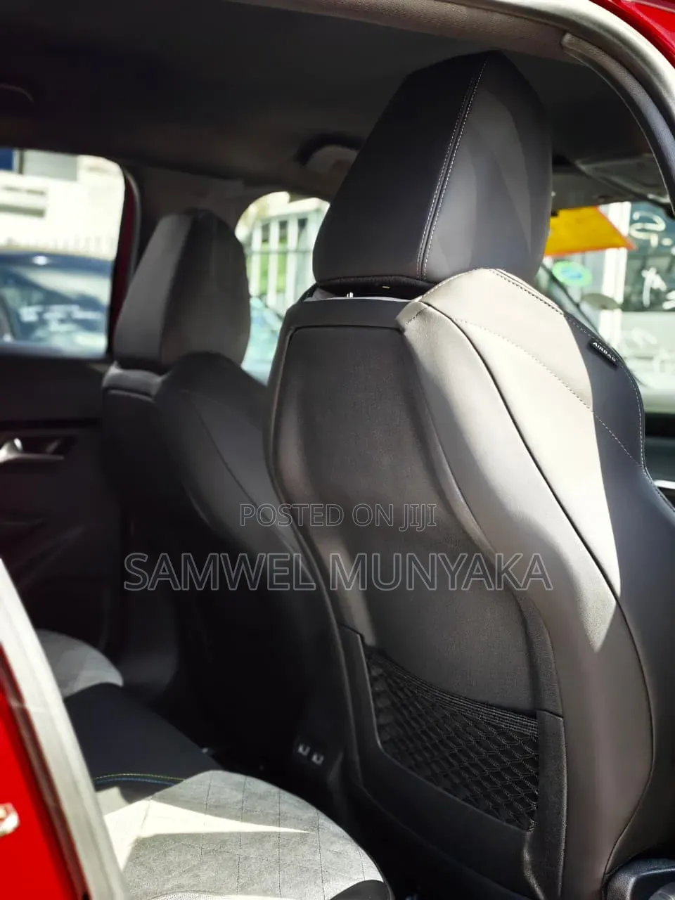 Peugeot 208 2020 Red