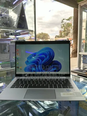 Laptop HP EliteBook 1030 16GB Intel Core i5 SSD 512GB