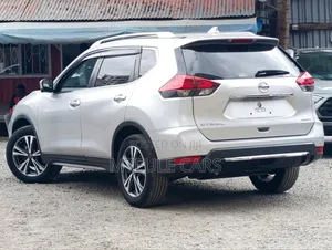 Nissan X-Trail 2019 Silver
