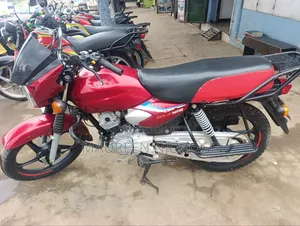 TVS HLX 125 2025 Red