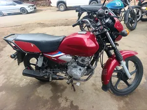 TVS HLX 125 2025 Red
