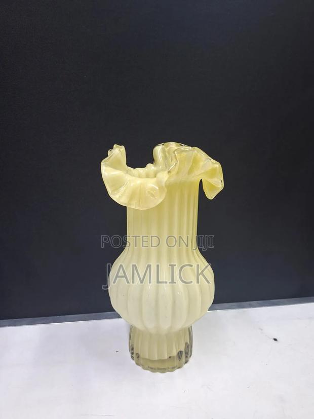 Fancy Glass Flower Vase – EL - thumbnail 4