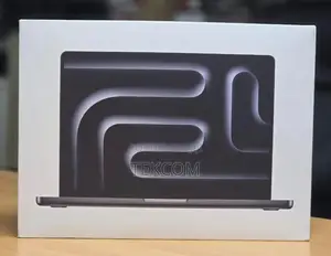 New Laptop Apple MacBook Pro 16GB Apple M5 SSD 1T
